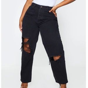 Pretty Little Thing Black Ripped Boyfriend Jeans